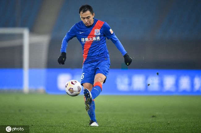 小男孩醒来发现被戴困龙锁